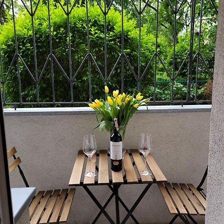 Apartament Zielone Powisle Lägenhet Warszawa Exteriör bild